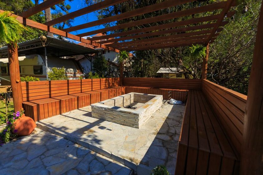 Tonnelle Santorini 4 &times; 3 m, acier trait&eacute;, 6 rideaux + moustiquaire Hesp&eacute;ride